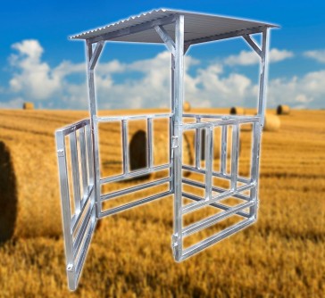 horse hay feeder with roof